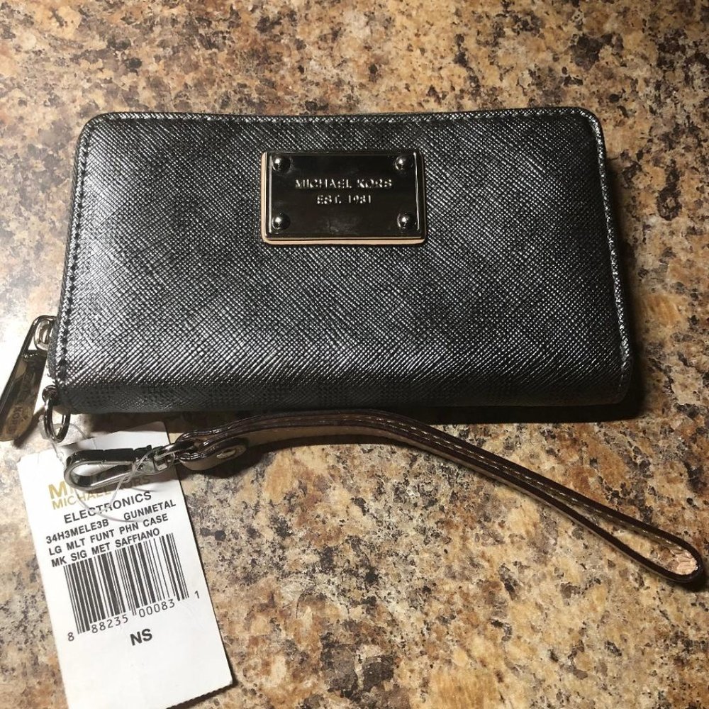 🔴TODAY ONLY🔴Michael Kors Metallic Gunmetal Logo Phone Case/Wallet